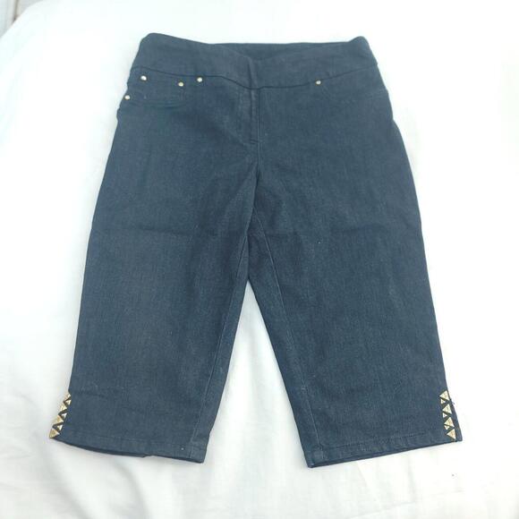 Ruby Rd Black Stud Accents Size 10P Shorts - Picture 1 of 7